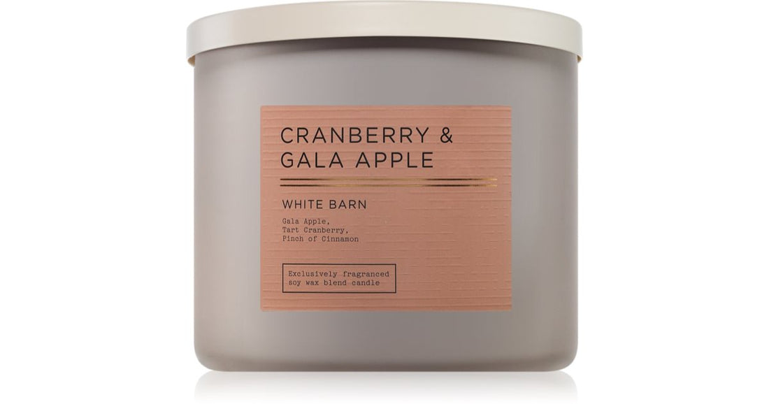 Bath &amp; Body Works Cranberry &amp; Gala Apple Scented Candle 411g