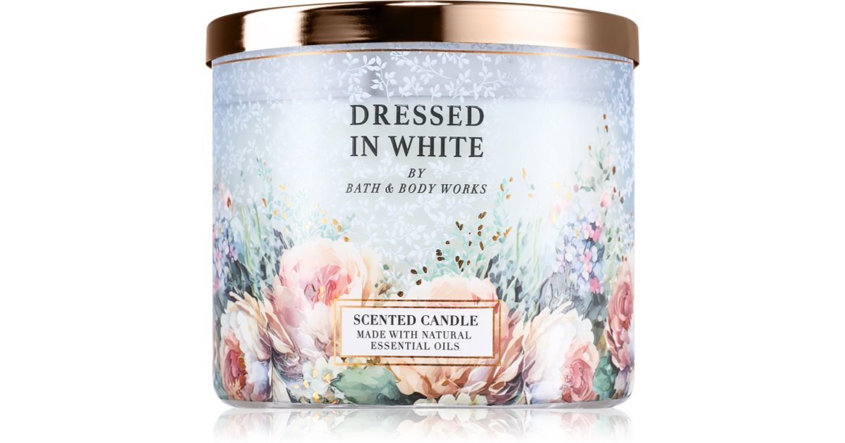 Bath &amp; Body Works Dressed in White scented candle 411 g