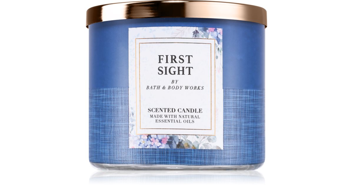 Bath &amp; Body Works First Sight scented candle 411 g