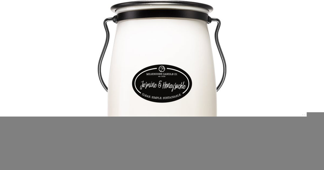 Milkhouse Candle Co. Jasmine and honeysuckle cream 624 g candle